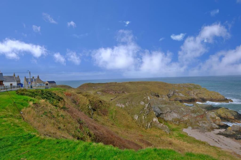 Cliff Top Cottage With Sea Views Portknockie Buitenkant foto